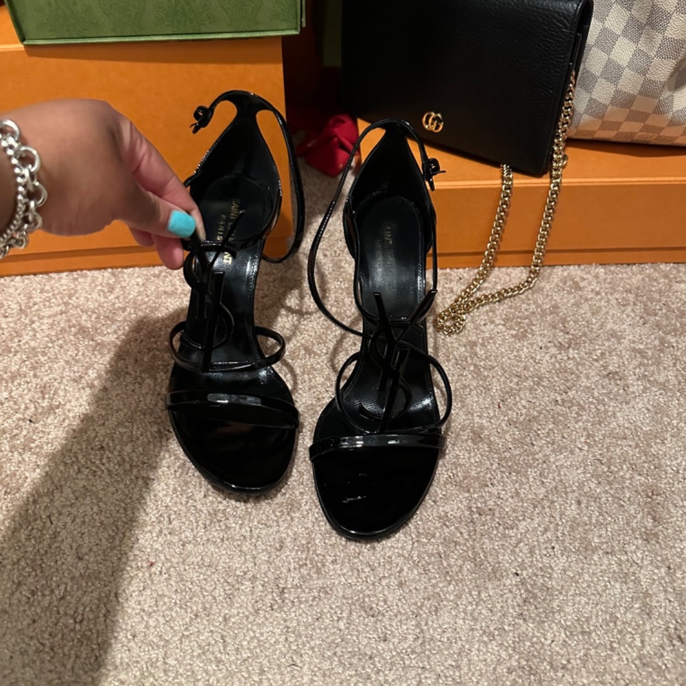 YSL - Picture 2 of 6